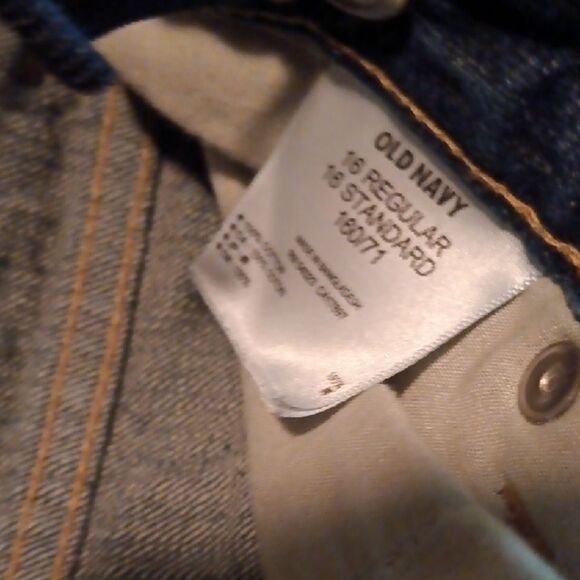 Old Navy Blue Straight Jeans Classic Denim Style - Picture 3 of 4